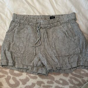 J CREW SHORTS